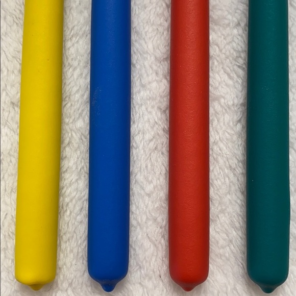 π Extendable Magnet/LED flashlight gadget - Picture 2 of 4